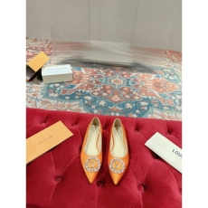 LV flat shoes